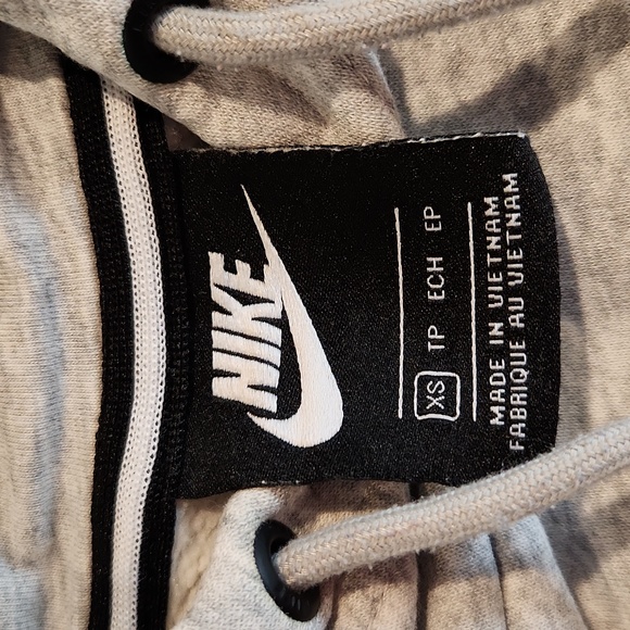 Nike Sportswear Essential Fleese Hoodie Dress - Picture 5 of 5